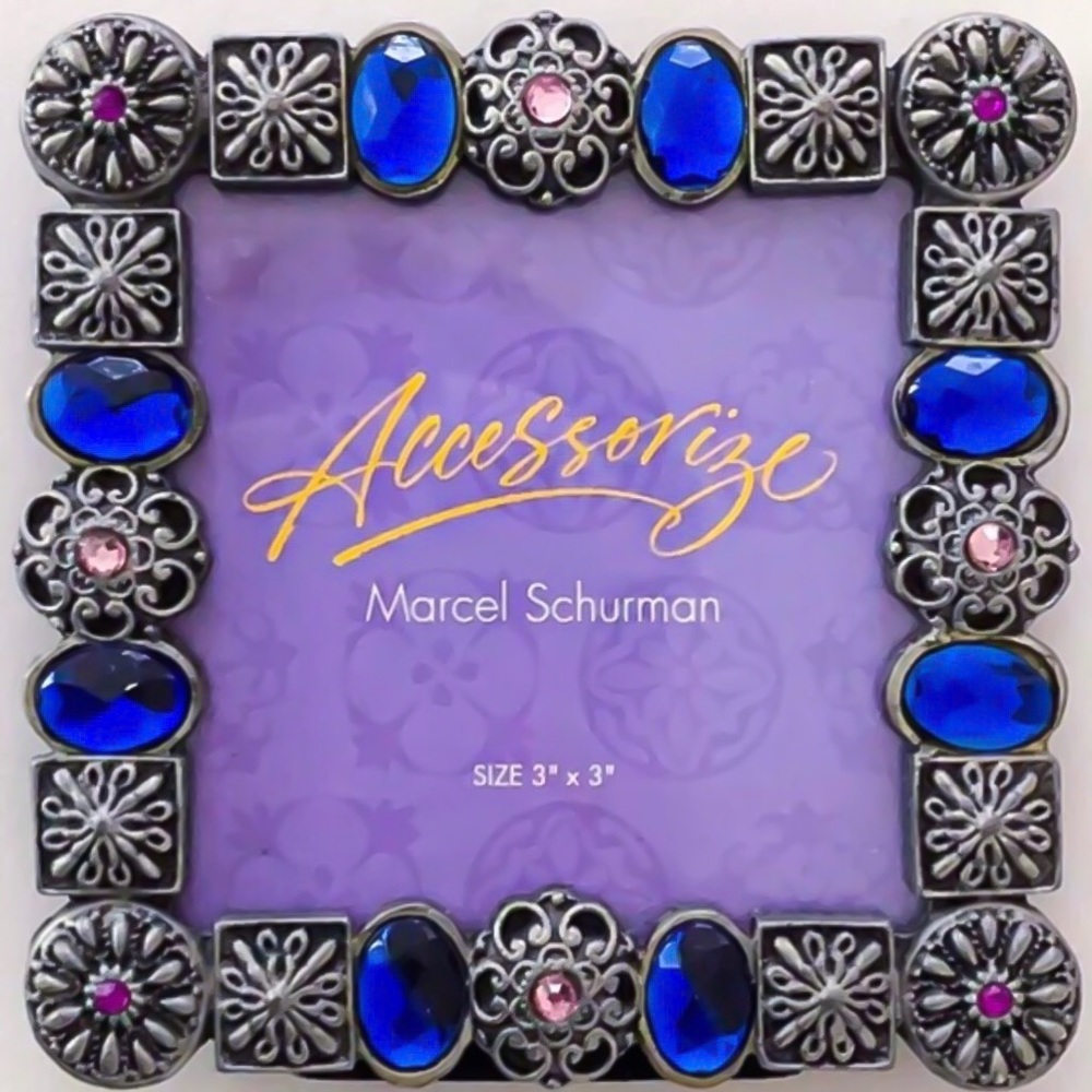 🔥 HOST PICK 🔥 Jeweled Filigree Mosaic Stone Frame